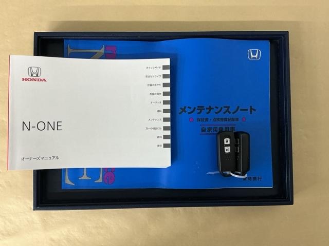 Ｎ－ＯＮＥ プレミアムツアラー　ディスプレイオーディオ　Ｒカメラ　ＴＶ　Ｐセンサー　ターボエンジン　カーテンエアバック　記録簿　ＬＥＤランプ　クルコン　前席シートヒーター　イモビ　Ｗエアバッグ　フルオートエアコン　エアバック　ＡＢＳ（32枚目）