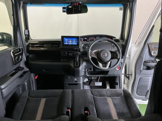 N-BOXカスタム G・Lホンダセンシング ドラレコ ナビ Rカメラ ブルートゥース 地デジTV 整備記録簿 助手席エアバッグ キーレス シートH アイドリングST セキュリティーアラーム スマ-トキ- リアカメラ ETC 前車追従機能 USB(2枚目)