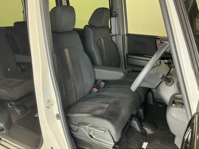 N-BOXカスタム G・Lホンダセンシング ドラレコ ナビ Rカメラ ブルートゥース 地デジTV 整備記録簿 助手席エアバッグ キーレス シートH アイドリングST セキュリティーアラーム スマ-トキ- リアカメラ ETC 前車追従機能 USB(22枚目)