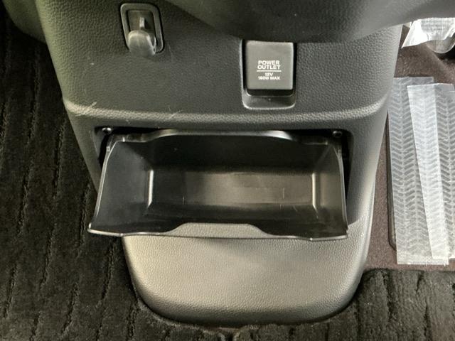 N-BOXカスタム G・Lホンダセンシング ドラレコ ナビ Rカメラ ブルートゥース 地デジTV 整備記録簿 助手席エアバッグ キーレス シートH アイドリングST セキュリティーアラーム スマ-トキ- リアカメラ ETC 前車追従機能 USB(64枚目)