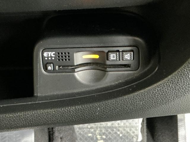 N-ONE プレミアム あんしんパッケージ HID ETC クルコン 運転席エアバック 横滑防止 イモビライザー 助手席エアバック パワーステ フルオートエアコン スマ-トキ- キーレス サイドエアバック ABS 記録簿(12枚目)