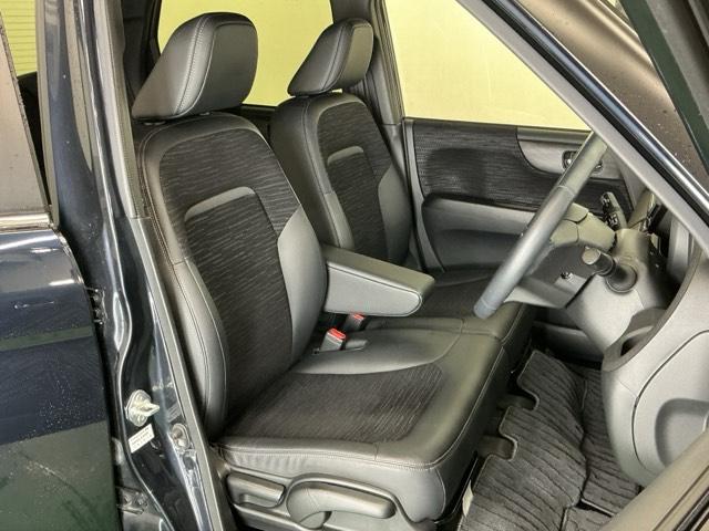 N-ONE プレミアム あんしんパッケージ HID ETC クルコン 運転席エアバック 横滑防止 イモビライザー 助手席エアバック パワーステ フルオートエアコン スマ-トキ- キーレス サイドエアバック ABS 記録簿(18枚目)