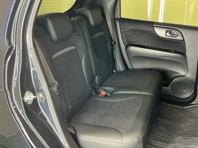 N-ONE プレミアム あんしんパッケージ HID ETC クルコン 運転席エアバック 横滑防止 イモビライザー 助手席エアバック パワーステ フルオートエアコン スマ-トキ- キーレス サイドエアバック ABS 記録簿(19枚目)