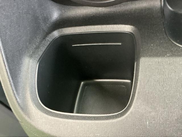 N-ONE プレミアム あんしんパッケージ HID ETC クルコン 運転席エアバック 横滑防止 イモビライザー 助手席エアバック パワーステ フルオートエアコン スマ-トキ- キーレス サイドエアバック ABS 記録簿(53枚目)