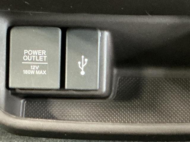 フリード G・ホンダセンシング ドラレコ ナビ Rカメラ ブルートゥース Fセグ 追突被害軽減ブレーキ iストップ Wエアバッグ パワーウィンドウ アクティブクルーズコントロール スマートキ カラーバックモニター 整備点検記録簿(20枚目)