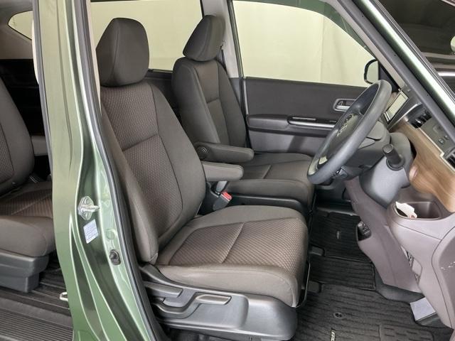 フリード G・ホンダセンシング ドラレコ ナビ Rカメラ ブルートゥース Fセグ 追突被害軽減ブレーキ iストップ Wエアバッグ パワーウィンドウ アクティブクルーズコントロール スマートキ カラーバックモニター 整備点検記録簿(21枚目)