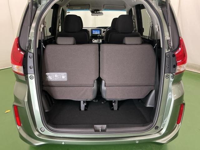 フリード G・ホンダセンシング ドラレコ ナビ Rカメラ ブルートゥース Fセグ 追突被害軽減ブレーキ iストップ Wエアバッグ パワーウィンドウ アクティブクルーズコントロール スマートキ カラーバックモニター 整備点検記録簿(31枚目)