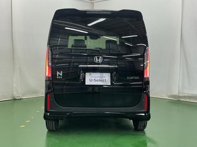Ｎ－ＢＯＸカスタム ベースグレード　ドラレコ　ナビ　Ｒカメラ　ブルートゥース　ＵＳＢ接続　ＣＭＢＳ　Ｄレコ　ベンチシート　オートエアコン　スマートキ　ＬＥＤ　盗難防止装置　クルコン　ＥＴＣ　バックカメラ　フルセグＴＶ　パワーステアリング（9枚目）