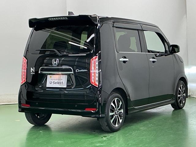 ��^�e�[���Q�[�g�X�|�C���[�����Ńt�H�������X�^�C���b�V���ɂ��Ă��܂��B�������s���ɂ͑��s���萫�\�ɗD��Ă��āA��R��ɂ��傫���v�����܂�