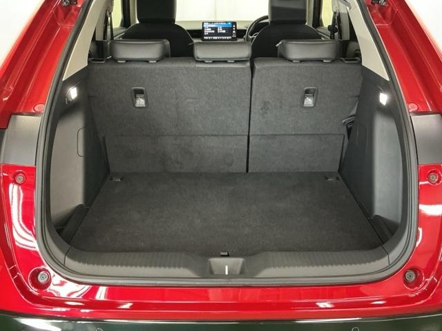 ヴェゼル ｅ：ＨＥＶＺ　ナビ　Ｒカメラ　ブルートゥース　フルセグＴＶ　衝突回避支援ブレーキ機能　スマキ　Ｐトランク　フルオートエアコン　エアバッグ　両席エアバック　記録簿付　パワーウィンドウ　ＬＥＤランプ　ソナー　クルーズＣ（30枚目）