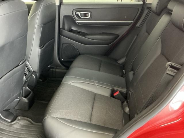 ヴェゼル ｅ：ＨＥＶＺ　ナビ　Ｒカメラ　ブルートゥース　フルセグＴＶ　衝突回避支援ブレーキ機能　スマキ　Ｐトランク　フルオートエアコン　エアバッグ　両席エアバック　記録簿付　パワーウィンドウ　ＬＥＤランプ　ソナー　クルーズＣ（57枚目）