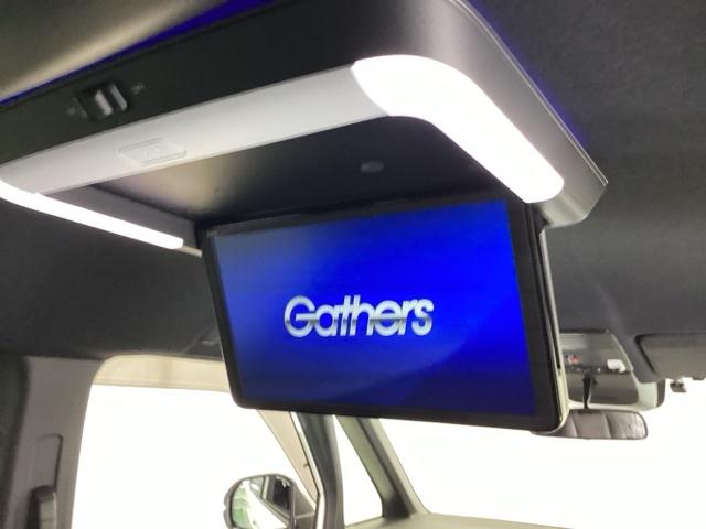 ステップワゴン ｅ：ＨＥＶスパーダプレミアムライン　ナビ　Ｒカメラ　後席モニター　フルセグＴＶ　マルチカメラ　Ｐテールゲート　両側自動ドア　Ｆセグ　ＵＳＢ接続　クリアランスソナ　クルーズＣ　助手席エアバッグ　スマートＫ　シ－トヒ－タ－　ＤＶＤ再生（13枚目）