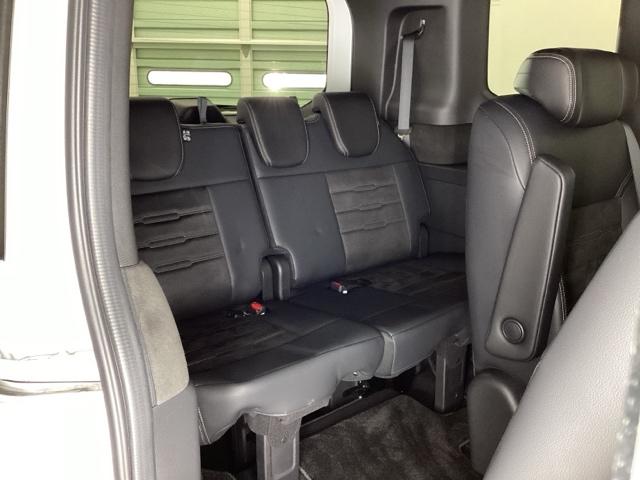 ステップワゴン ｅ：ＨＥＶスパーダプレミアムライン　ナビ　Ｒカメラ　後席モニター　フルセグＴＶ　マルチカメラ　Ｐテールゲート　両側自動ドア　Ｆセグ　ＵＳＢ接続　クリアランスソナ　クルーズＣ　助手席エアバッグ　スマートＫ　シ－トヒ－タ－　ＤＶＤ再生（27枚目）