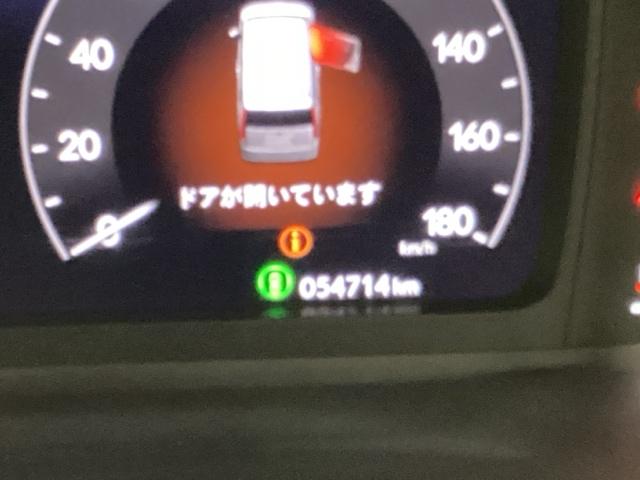 ステップワゴン ｅ：ＨＥＶスパーダプレミアムライン　ナビ　Ｒカメラ　後席モニター　フルセグＴＶ　マルチカメラ　Ｐテールゲート　両側自動ドア　Ｆセグ　ＵＳＢ接続　クリアランスソナ　クルーズＣ　助手席エアバッグ　スマートＫ　シ－トヒ－タ－　ＤＶＤ再生（37枚目）