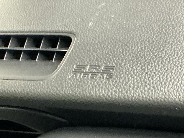 フィット ｅ：ＨＥＶホーム　ドラレコ　ナビ　Ｒカメラ　ブルートゥース　前後誤発進抑制機能　助手席エアバッグ　運転席エアバッグ　アイドリングストップ　ＬＥＤライト　ＵＳＢ接続　バックカメラ　ＡＢＳ　サイドエアバッグ　フルセグＴＶ（47枚目）