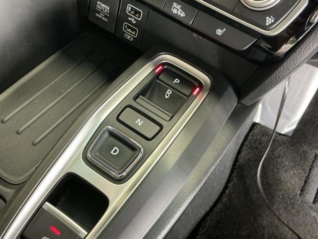 インサイト ＥＸ　ドラレコ　ナビ　Ｒカメラ　ブルートゥース　ソナー　衝突軽減　ＬＥＤライト　ＡＢＳ　前席シートヒーター　オ－トエアコン　パワーウィンドウ　スマキー　クルコン　ＰＷシート　キーフリーシステム　ＵＳＢ接続（19枚目）