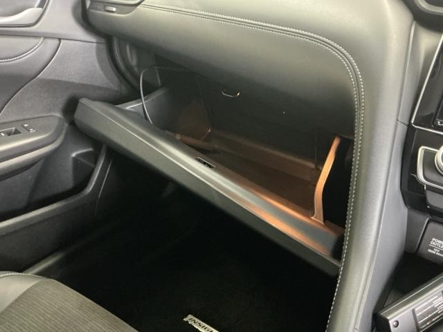 インサイト ＥＸ　ドラレコ　ナビ　Ｒカメラ　ブルートゥース　ソナー　衝突軽減　ＬＥＤライト　ＡＢＳ　前席シートヒーター　オ－トエアコン　パワーウィンドウ　スマキー　クルコン　ＰＷシート　キーフリーシステム　ＵＳＢ接続（58枚目）