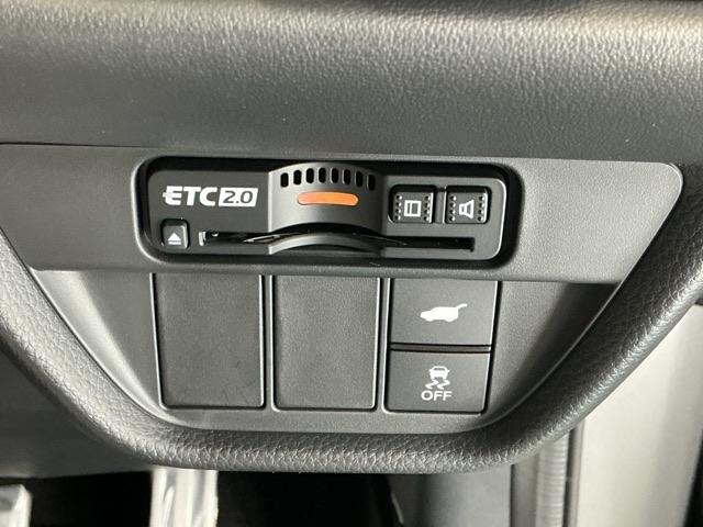 ＺＲ－Ｖ ｅ：ＨＥＶＺ　ドラレコ　ナビ　Ｒカメラ　ブルートゥース　Ｐセンサー　レザー　サイドエアバック　パワ－シ－ト　ＬＥＤヘッドライト　ＵＳＢ接続　地デジ　Ｓヒーター　サポカー　ＥＴＣ車載器　Ｄレコ　パワーステアリング（15枚目）