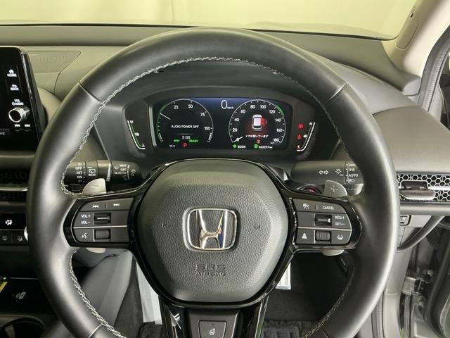 ＺＲ－Ｖ ｅ：ＨＥＶＺ　ドラレコ　ナビ　Ｒカメラ　ブルートゥース　Ｐセンサー　レザー　サイドエアバック　パワ－シ－ト　ＬＥＤヘッドライト　ＵＳＢ接続　地デジ　Ｓヒーター　サポカー　ＥＴＣ車載器　Ｄレコ　パワーステアリング（27枚目）