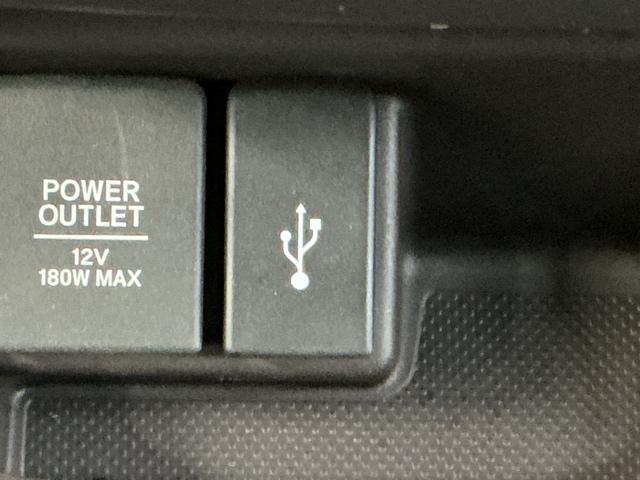 フリード Ｇ　ドラレコ　ナビ　Ｒカメラ　ブルートゥース　Ａクルーズ　記録簿　３列シート　ＬＥＤヘッドライト　パワーウインドウ　地デジ　イモビ　ＶＳＡ　ＵＳＢ　ドライブレコーダー　エアコン　エアバッグ　スマートキー（20枚目）