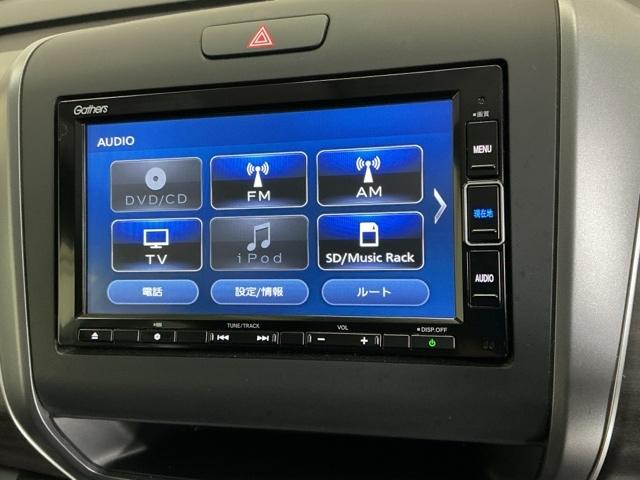 フリードハイブリッド ハイブリッド・Ｇブラックスタイル　ナビ　Ｒカメラ　ブルートゥース　フルセグ　Ｗ電動ドア　衝突軽減ブレーキ　オートクルーズコントロール　シートヒータ　盗難防止装置　キーフリー　３列シート　ウォークスルー　ＬＥＤヘッドランプ　ＤＶＤ再生可（11枚目）