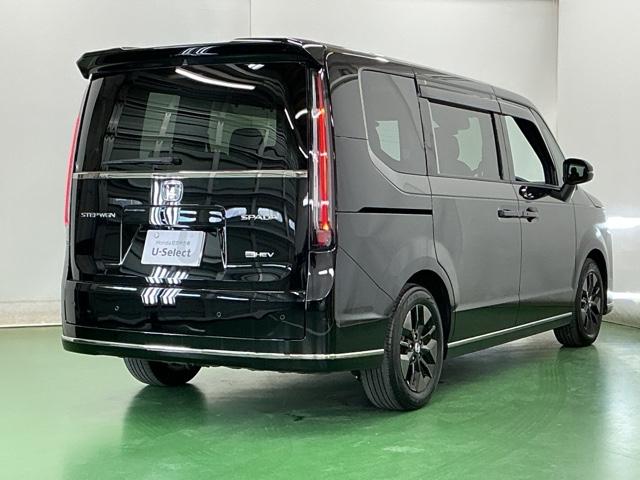 ��^�e�[���Q�[�g�X�|�C���[�����Ńt�H�������X�^�C���b�V���ɂ��Ă��܂��B�������s���ɂ͑��s���萫�\�ɗD��Ă��āA��R��ɂ��傫���v�����܂�