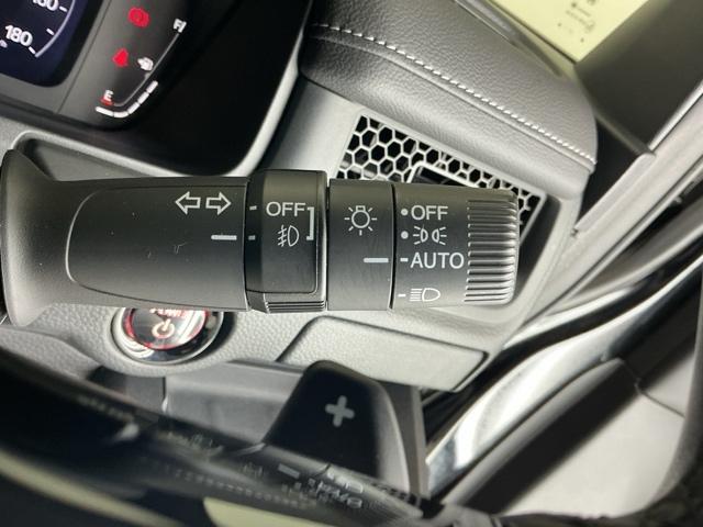 �I�[�g���C�g�R���g���[���̓��C�g�̂��Y�������Y���h�~�B�����Α��s�ɂ�鎖�̂𖢑R�ɖh���܂�