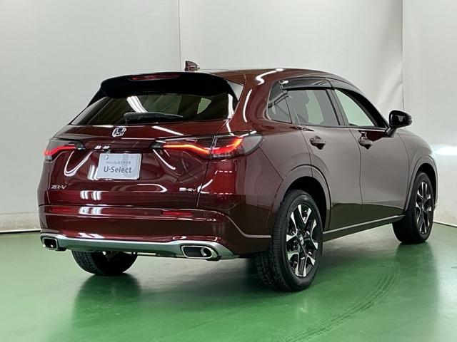 ��^�e�[���Q�[�g�X�|�C���[�����Ńt�H�������X�^�C���b�V���ɂ��Ă��܂��B�������s���ɂ͑��s���萫�\�ɗD��Ă��āA��R��ɂ��傫���v�����܂�