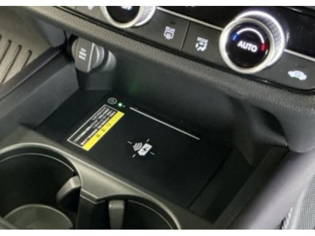 ���C�����X�[�d����Ă܂��I�X�}�[�g�t�H����u�������ŏ[�d�\�B�P�[�u�����Ȃ��ς킵��������܂���B