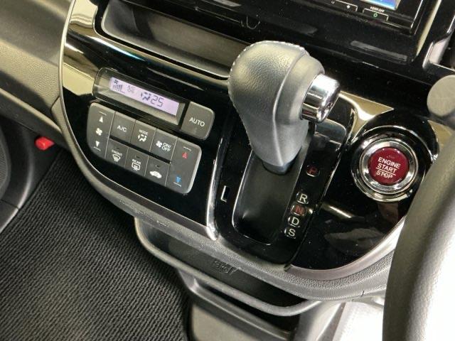 ���i�����犊�炩�ɉ������閳�i�K�ϑ��̂b�u�s�̓X�g�b�v���S�[�̑����X�̒������K�ł�