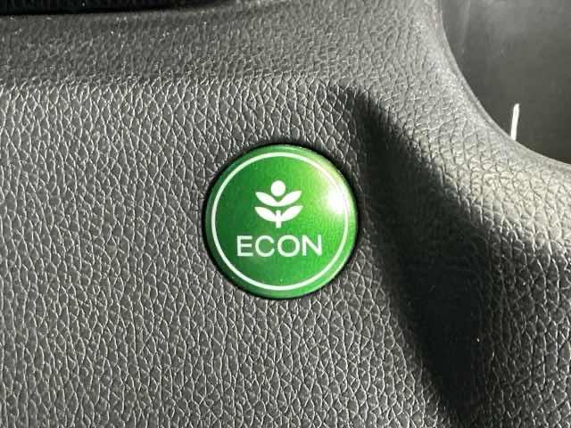 �d�b�n�m�X�C�b�`����ŔR��ǂ��Ȃ�悤�G�A�R����G���W���Ȃǂ𑍍��I�ɐ��䂵�܂�