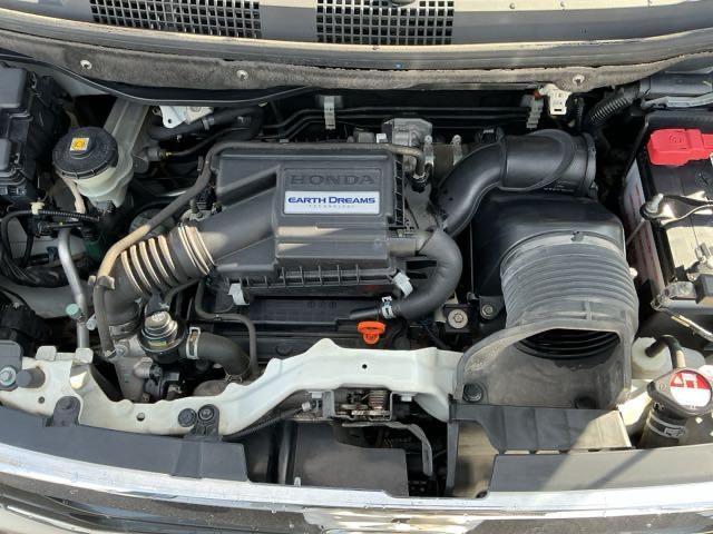 �G���W�����[�������ꂢ�ɃN���[�j���O���Ă��܂��A���ꂢ�ȃG���W�������炱�����J�ȃ����e�i���X���s���͂��܂�