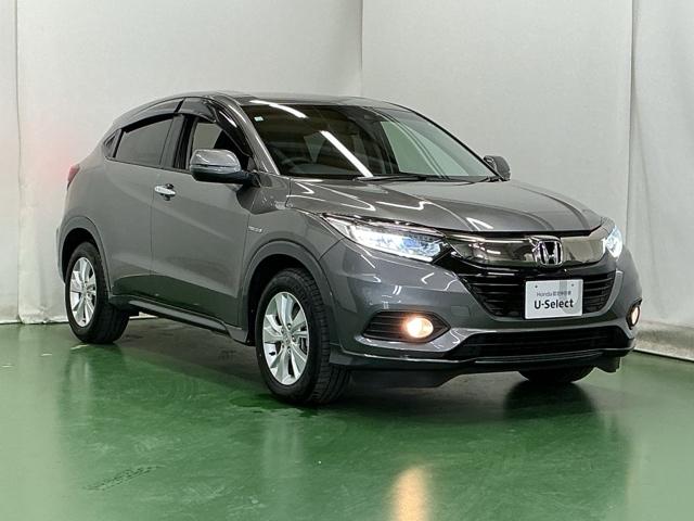 ヴェゼル ハイブリッドＸ・ホンダセンシング　ドラレコ　ナビ　Ｒカメラ　ブルートゥース　地デジ　Ａクルーズ　Ｂモニ　スマキー　オートエアコン　ＶＳＡ　ＬＥＤヘッドライト　ＥＴＣ車載器　カーテンエアバッグ　ドライブレコーダー装着車　ＡＢＳ　ＵＳＢ（7枚目）