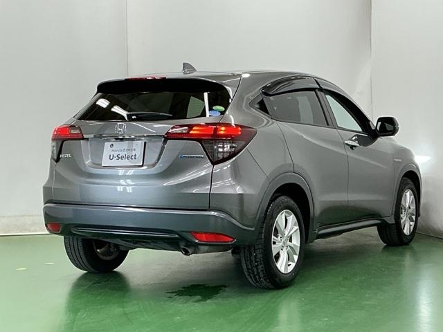 ヴェゼル ハイブリッドＸ・ホンダセンシング　ドラレコ　ナビ　Ｒカメラ　ブルートゥース　地デジ　Ａクルーズ　Ｂモニ　スマキー　オートエアコン　ＶＳＡ　ＬＥＤヘッドライト　ＥＴＣ車載器　カーテンエアバッグ　ドライブレコーダー装着車　ＡＢＳ　ＵＳＢ（8枚目）