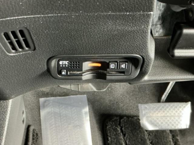 ヴェゼル ハイブリッドＸ・ホンダセンシング　ドラレコ　ナビ　Ｒカメラ　ブルートゥース　地デジ　Ａクルーズ　Ｂモニ　スマキー　オートエアコン　ＶＳＡ　ＬＥＤヘッドライト　ＥＴＣ車載器　カーテンエアバッグ　ドライブレコーダー装着車　ＡＢＳ　ＵＳＢ（15枚目）