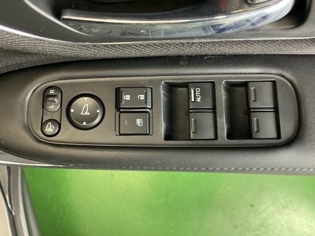 ヴェゼル ハイブリッドＸ・ホンダセンシング　ドラレコ　ナビ　Ｒカメラ　ブルートゥース　地デジ　Ａクルーズ　Ｂモニ　スマキー　オートエアコン　ＶＳＡ　ＬＥＤヘッドライト　ＥＴＣ車載器　カーテンエアバッグ　ドライブレコーダー装着車　ＡＢＳ　ＵＳＢ（57枚目）