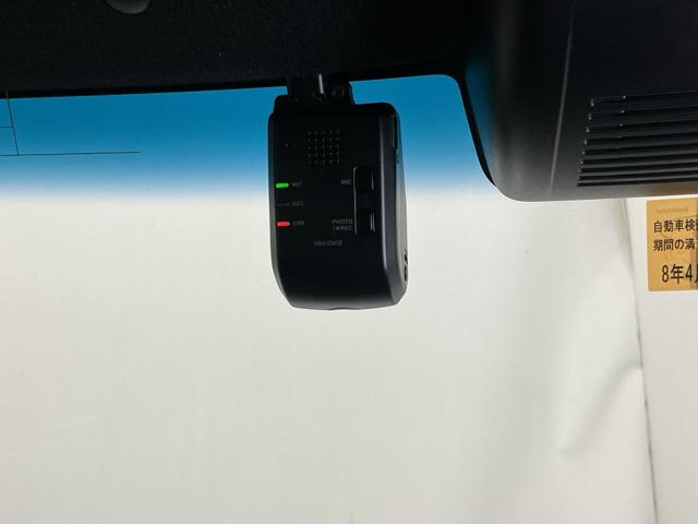 Ｎ－ＢＯＸカスタム ＥＸターボ　ドラレコ　ナビ　Ｒカメラ　ブルートゥース　パーキングセンサー　記録簿　地デジ　ドライブレコーダー　前席シートヒーター　バックガイドモニター　カーテンエアバック　ＥＴＣ装備　ＬＥＤ　盗難防止装置　ＡＢＳ（13枚目）