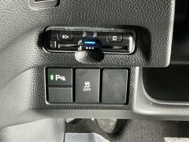 Ｎ－ＢＯＸカスタム ＥＸターボ　ドラレコ　ナビ　Ｒカメラ　ブルートゥース　パーキングセンサー　記録簿　地デジ　ドライブレコーダー　前席シートヒーター　バックガイドモニター　カーテンエアバック　ＥＴＣ装備　ＬＥＤ　盗難防止装置　ＡＢＳ（15枚目）