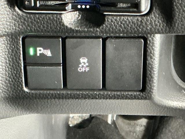 Ｎ－ＢＯＸカスタム ＥＸターボ　ドラレコ　ナビ　Ｒカメラ　ブルートゥース　パーキングセンサー　記録簿　地デジ　ドライブレコーダー　前席シートヒーター　バックガイドモニター　カーテンエアバック　ＥＴＣ装備　ＬＥＤ　盗難防止装置　ＡＢＳ（30枚目）