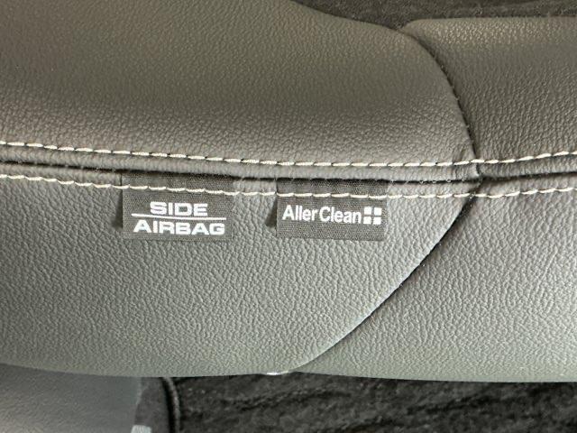 Ｎ－ＢＯＸカスタム ＥＸターボ　ドラレコ　ナビ　Ｒカメラ　ブルートゥース　パーキングセンサー　記録簿　地デジ　ドライブレコーダー　前席シートヒーター　バックガイドモニター　カーテンエアバック　ＥＴＣ装備　ＬＥＤ　盗難防止装置　ＡＢＳ（34枚目）