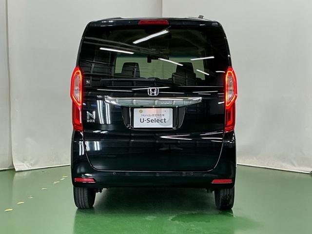 ���ꂪ�t�����₷�������K���X�ɂ̓������C�p�[���t���Ă��܂��B�t�����g�̃��C�p�[���n�m�̎��̓V�t�g���o�[�����o�[�X�ɓ����ƃ������C�p�[�������N���č쓮�A�N�����[�Ȏ��E���ۂĂ܂��B