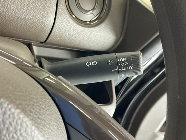 �I�[�g���C�g�R���g���[���̓��C�g�̂��Y�������Y���h�~�B�����Α��s�ɂ�鎖�̂𖢑R�ɖh���܂�