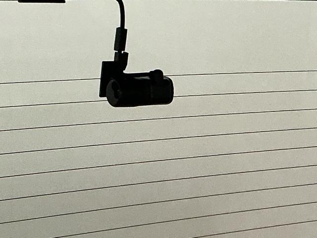 Ｎ－ＢＯＸカスタム ベースグレード　ディスプレイオーディオ　Ｒカメラ　ＥＴＣ　Ｗ電動ドア　ＵＳＢ接続　ＣＭＢＳ　Ｄレコ　ベンチシート　オートエアコン　スマートキ　ＬＥＤ　盗難防止装置　クルコン　バックカメラ　パワーステアリング　ＥＳＣ（14枚目）