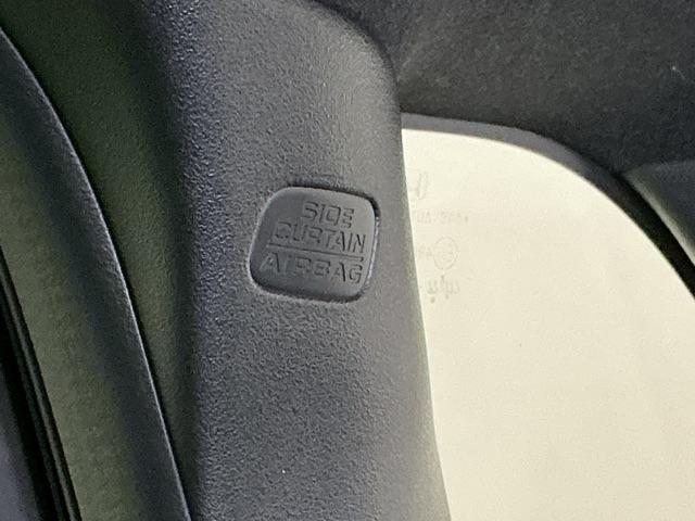 Ｎ－ＢＯＸカスタム ベースグレード　ディスプレイオーディオ　Ｒカメラ　ＥＴＣ　Ｗ電動ドア　ＵＳＢ接続　ＣＭＢＳ　Ｄレコ　ベンチシート　オートエアコン　スマートキ　ＬＥＤ　盗難防止装置　クルコン　バックカメラ　パワーステアリング　ＥＳＣ（54枚目）