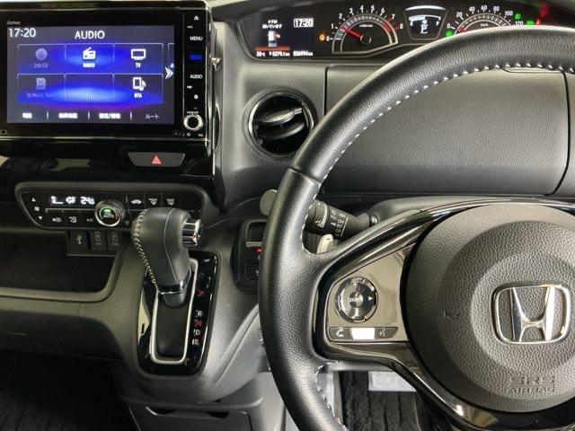 N-BOXカスタム Lターボ ドラレコ ナビ Rカメラ ブルートゥース 地デジチューナー 衝突軽減ブレーキサポート LEDヘッドライ アイドリングS ターボエンジン PS カーテンエアバック シートヒータ エアバック AAC PW(3枚目)