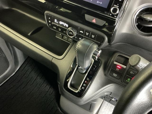 N-BOXカスタム Lターボ ドラレコ ナビ Rカメラ ブルートゥース 地デジチューナー 衝突軽減ブレーキサポート LEDヘッドライ アイドリングS ターボエンジン PS カーテンエアバック シートヒータ エアバック AAC PW(18枚目)