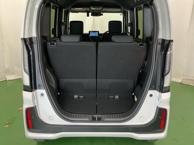 Ｎ－ＢＯＸカスタム ベースグレード　ドラレコ　ナビ　Ｒカメラ　ブルートゥース　ＵＳＢ接続　ＣＭＢＳ　Ｄレコ　ベンチシート　オートエアコン　スマートキ　ＬＥＤ　盗難防止装置　クルコン　ＥＴＣ　バックカメラ　フルセグＴＶ　パワーステアリング（31枚目）