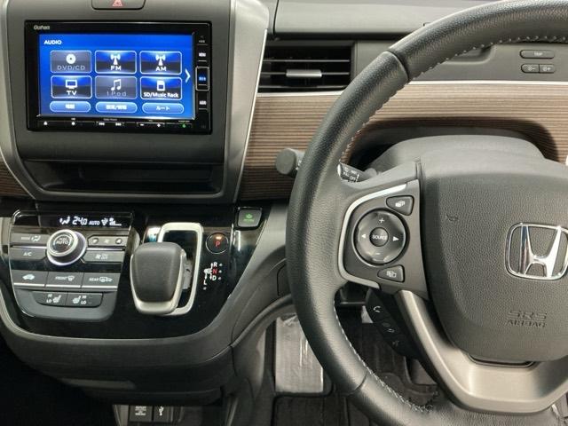 フリードハイブリッド ハイブリッド・クロスターホンダセンシング　ドラレコ　ナビ　Ｒカメラ　ブルートゥース　両側Ｐスライドドア　ＵＳＢ　オートクルーズコントロール　記録簿　ＤＶＤ再生可能　ＬＥＤライト　ＡＢＳ　盗難防止　シ－トヒ－タ－　スマ－トキ－　ＶＳＡ　フルセグ（3枚目）