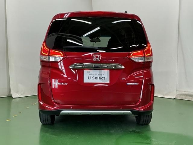 フリードハイブリッド ハイブリッド・クロスターホンダセンシング　ドラレコ　ナビ　Ｒカメラ　ブルートゥース　両側Ｐスライドドア　ＵＳＢ　オートクルーズコントロール　記録簿　ＤＶＤ再生可能　ＬＥＤライト　ＡＢＳ　盗難防止　シ－トヒ－タ－　スマ－トキ－　ＶＳＡ　フルセグ（9枚目）