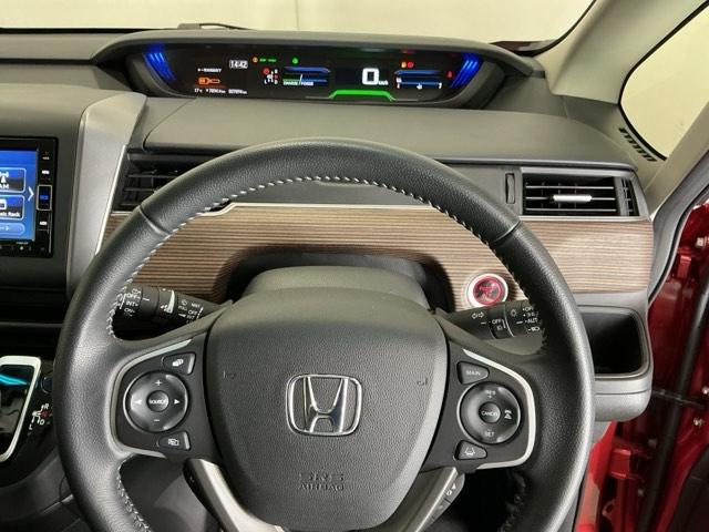 フリードハイブリッド ハイブリッド・クロスターホンダセンシング　ドラレコ　ナビ　Ｒカメラ　ブルートゥース　両側Ｐスライドドア　ＵＳＢ　オートクルーズコントロール　記録簿　ＤＶＤ再生可能　ＬＥＤライト　ＡＢＳ　盗難防止　シ－トヒ－タ－　スマ－トキ－　ＶＳＡ　フルセグ（24枚目）